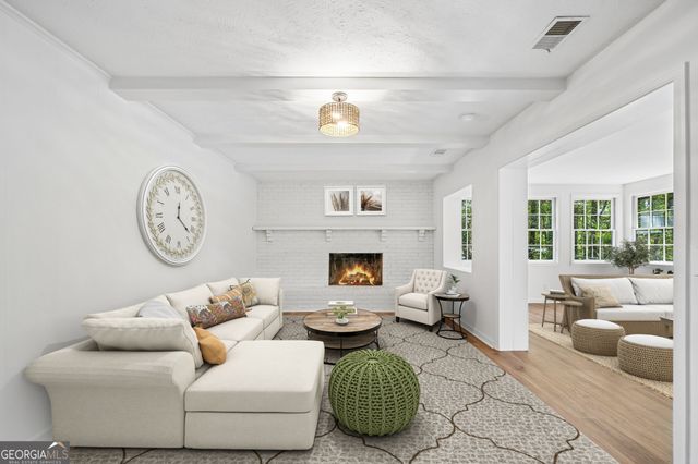 512 Wood Forest Court, Marietta, GA 30066