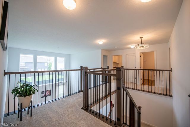 428 Oakland Hills Loop, Commercial Point, OH 43116