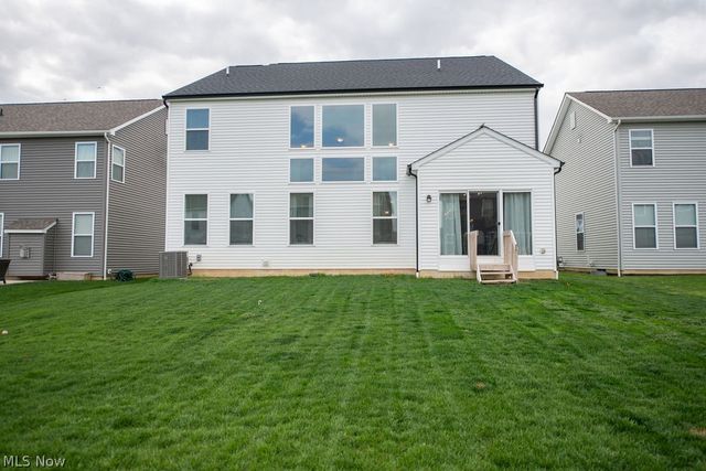 428 Oakland Hills Loop, Commercial Point, OH 43116