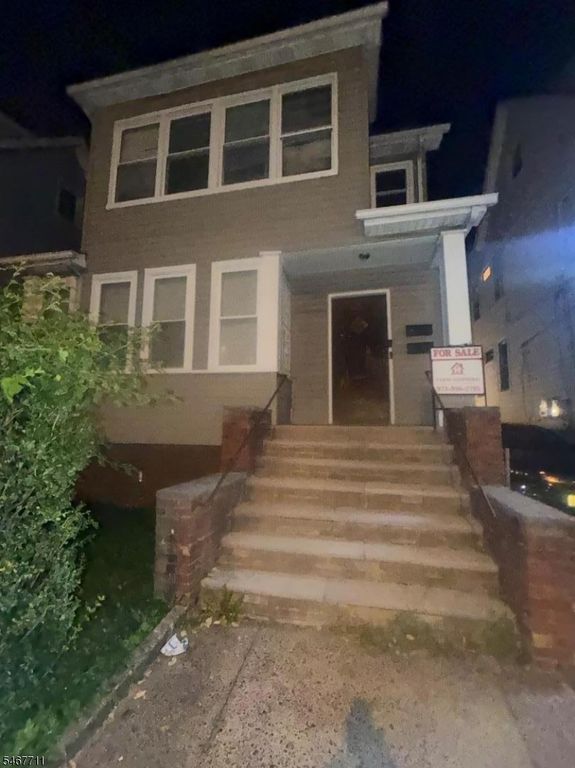 239 Alexander St, Newark City, NJ 07106 — exterior