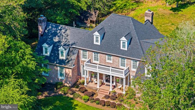 5 CARROLL RUN CT, Phoenix, MD 21131