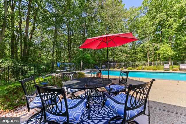 5 CARROLL RUN CT, Phoenix, MD 21131