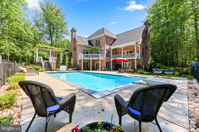 5 CARROLL RUN CT, Phoenix, MD 21131