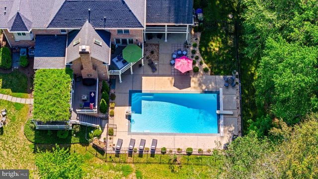 5 CARROLL RUN CT, Phoenix, MD 21131