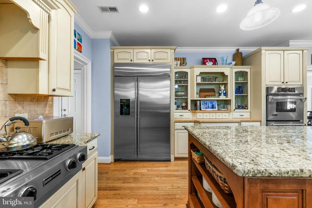 5 CARROLL RUN CT, Phoenix, MD 21131