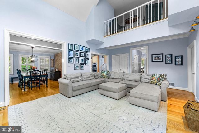 5 CARROLL RUN CT, Phoenix, MD 21131