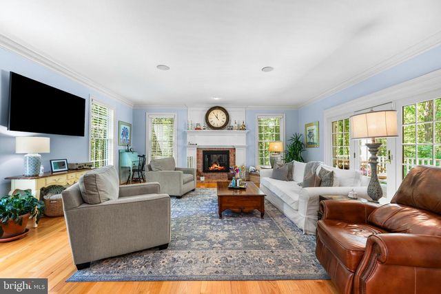 5 CARROLL RUN CT, Phoenix, MD 21131