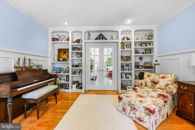 5 CARROLL RUN CT, Phoenix, MD 21131