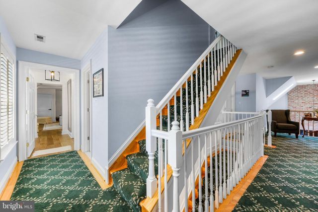 5 CARROLL RUN CT, Phoenix, MD 21131