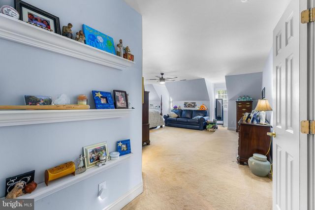 5 CARROLL RUN CT, Phoenix, MD 21131
