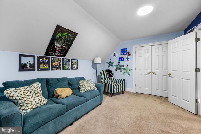 5 CARROLL RUN CT, Phoenix, MD 21131