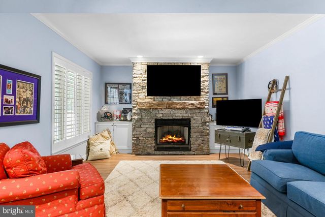 5 CARROLL RUN CT, Phoenix, MD 21131