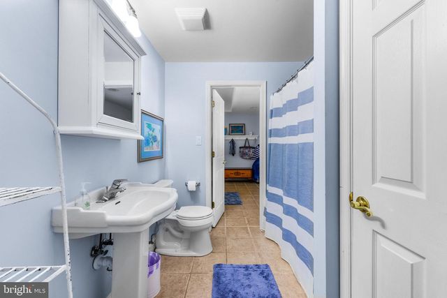 5 CARROLL RUN CT, Phoenix, MD 21131