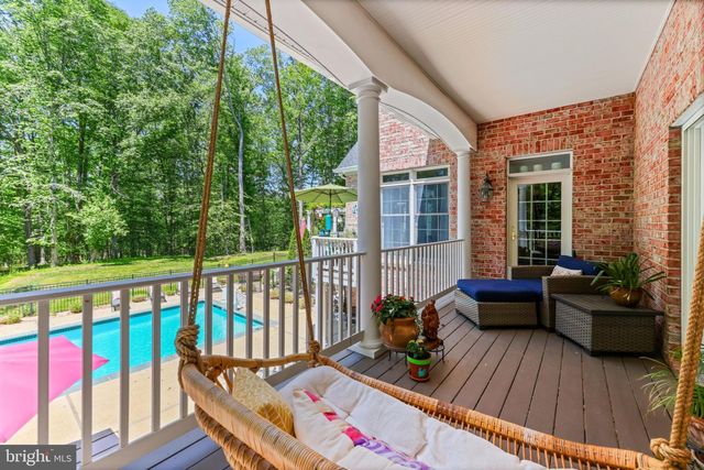 5 CARROLL RUN CT, Phoenix, MD 21131