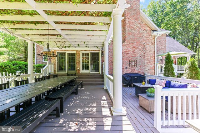 5 CARROLL RUN CT, Phoenix, MD 21131