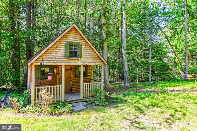 5 CARROLL RUN CT, Phoenix, MD 21131
