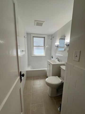 96 Brooks 2, Boston, MA 02135