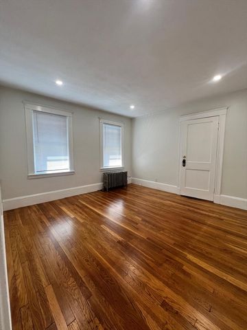 96 Brooks 2, Boston, MA 02135