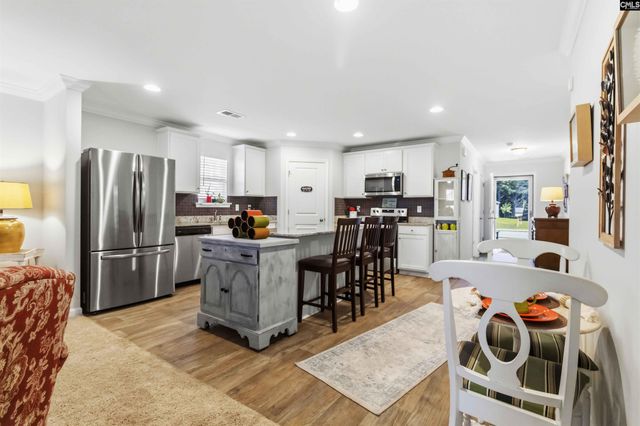 206 Carriagebrook Circle, Camden, SC 29020