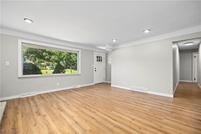 3815 Spencer Road, Rocky River, OH 44116