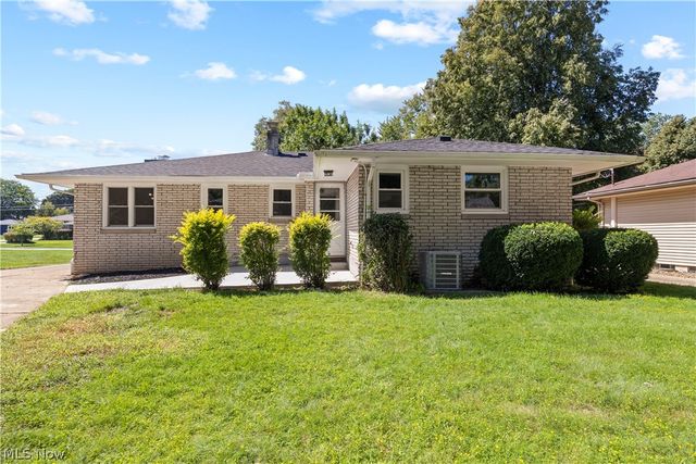 3815 Spencer Road, Rocky River, OH 44116