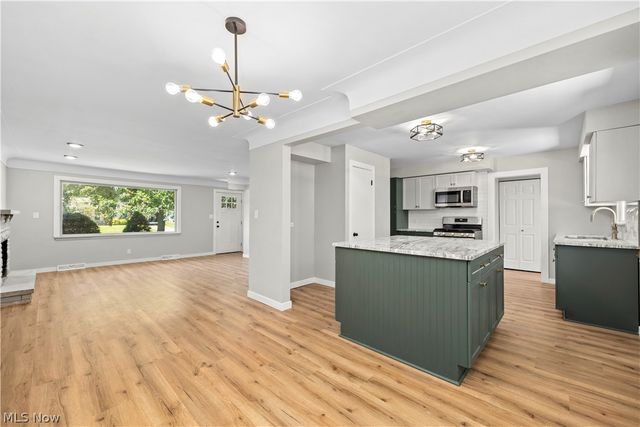 3815 Spencer Road, Rocky River, OH 44116