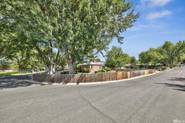 1800 Benjamin Franklin Drive, Reno, NV 89509