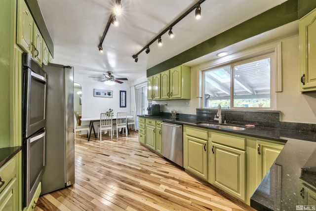 1800 Benjamin Franklin Drive, Reno, NV 89509