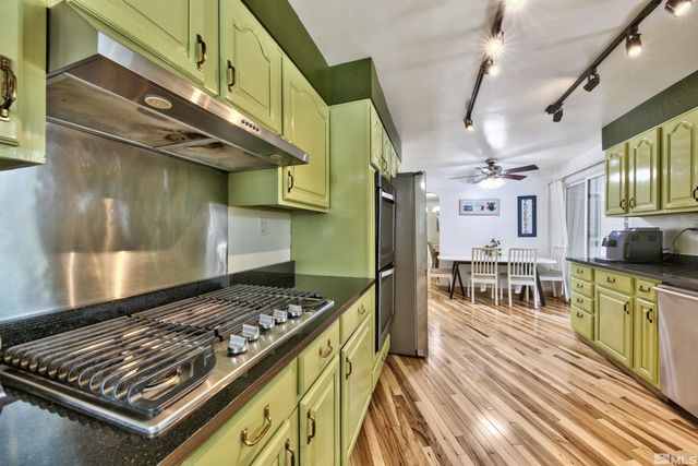 1800 Benjamin Franklin Drive, Reno, NV 89509