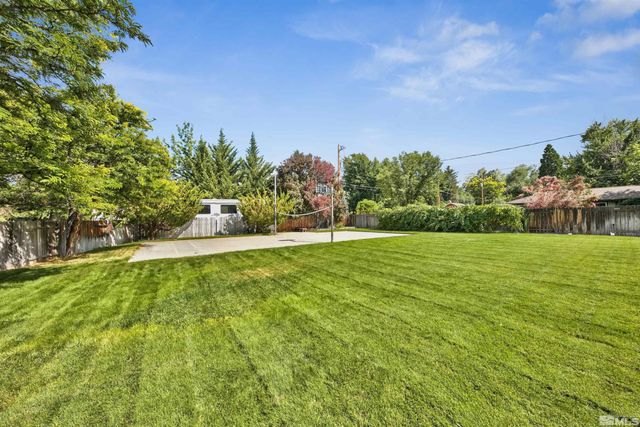 1800 Benjamin Franklin Drive, Reno, NV 89509