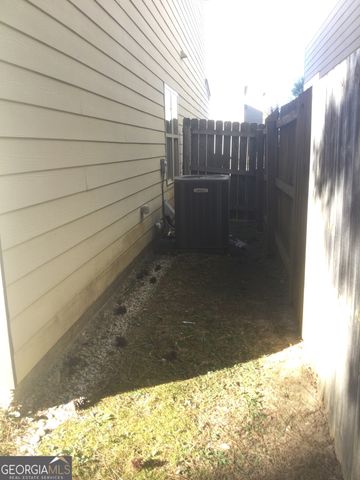 338 Lauren Drive, Fairburn, GA 30213