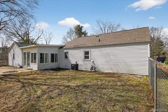 161 Bailey Drive, Raisin Township, MI 49221