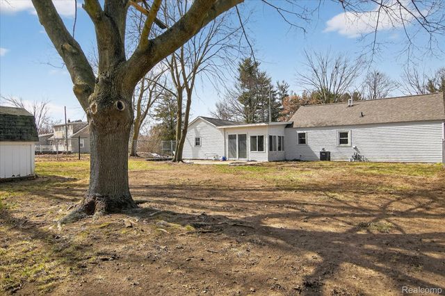 161 Bailey Drive, Raisin Township, MI 49221