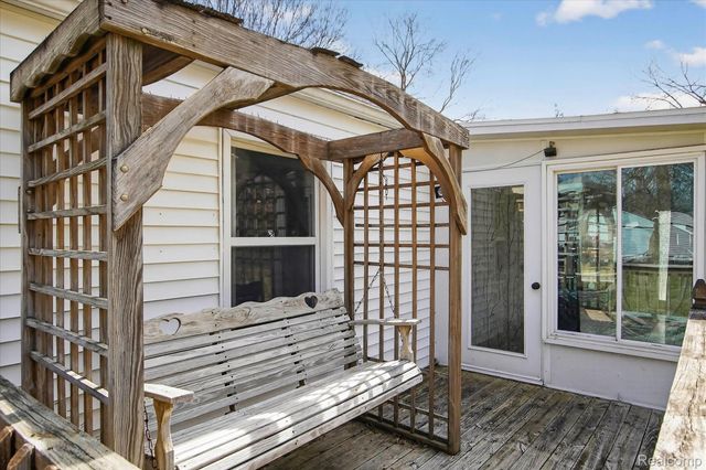 161 Bailey Drive, Raisin Township, MI 49221