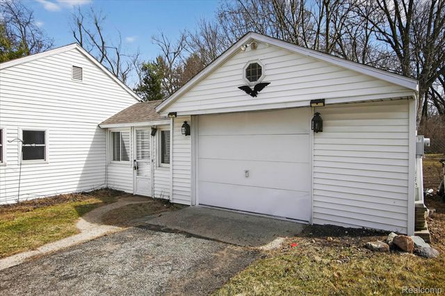 161 Bailey Drive, Raisin Township, MI 49221