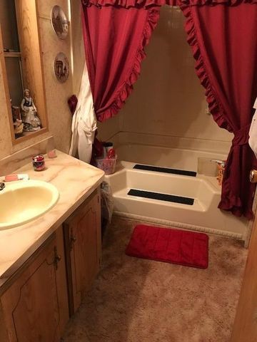 31423 Sailfish Lane, Bonanza, OR 97623