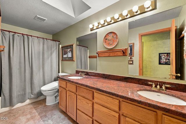 64417 McGrath Road, Bend, OR 97701
