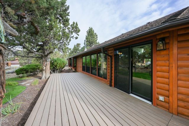 64417 McGrath Road, Bend, OR 97701