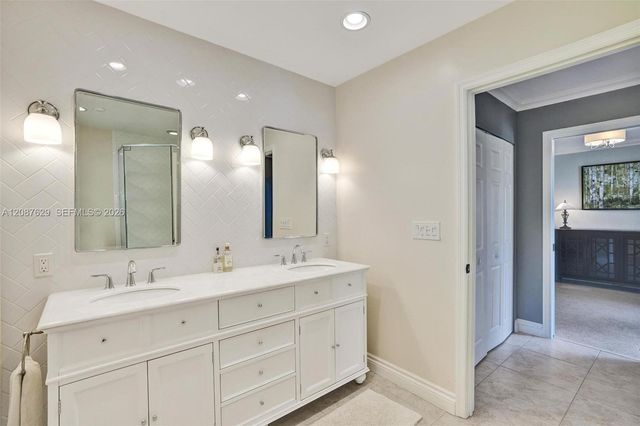 712 S 15th Avenue, Hollywood, FL 33020