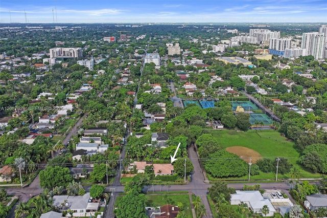 712 S 15th Avenue, Hollywood, FL 33020