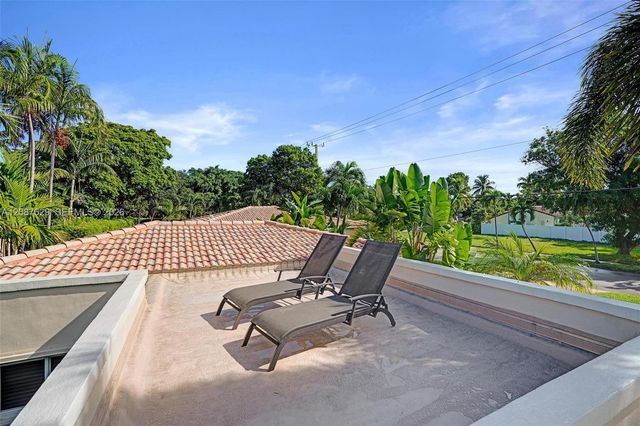 712 S 15th Avenue, Hollywood, FL 33020