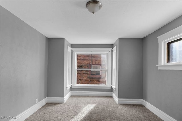 404 N Bentley Avenue, Niles, OH 44446