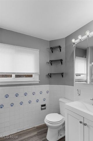 404 N Bentley Avenue, Niles, OH 44446