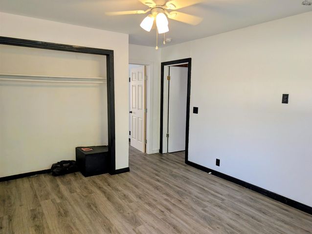 1614 HAWES AVENUE, Wichita Falls, TX 76301