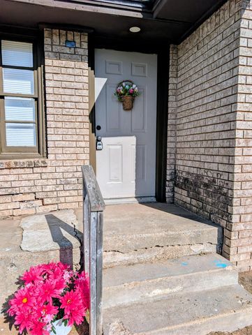 1614 HAWES AVENUE, Wichita Falls, TX 76301