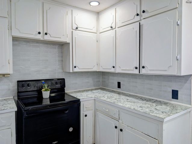 1614 HAWES AVENUE, Wichita Falls, TX 76301