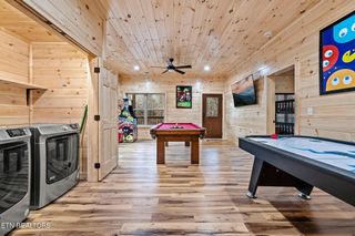 2184 Beach Front Drive, Sevierville, TN 37876