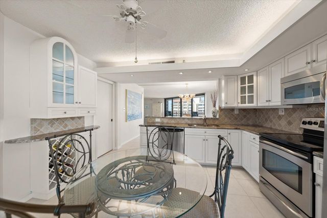 690 ISLAND WAY 909, Clearwater Beach, FL 33767