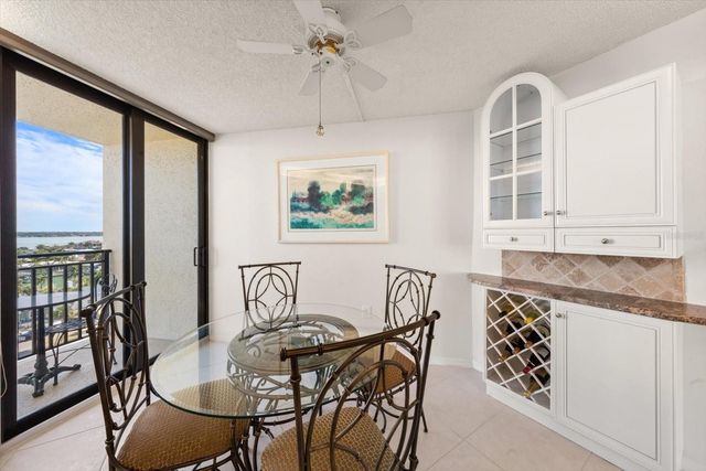 690 ISLAND WAY 909, Clearwater Beach, FL 33767