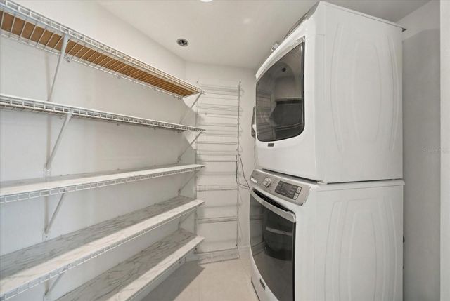 690 ISLAND WAY 909, Clearwater Beach, FL 33767